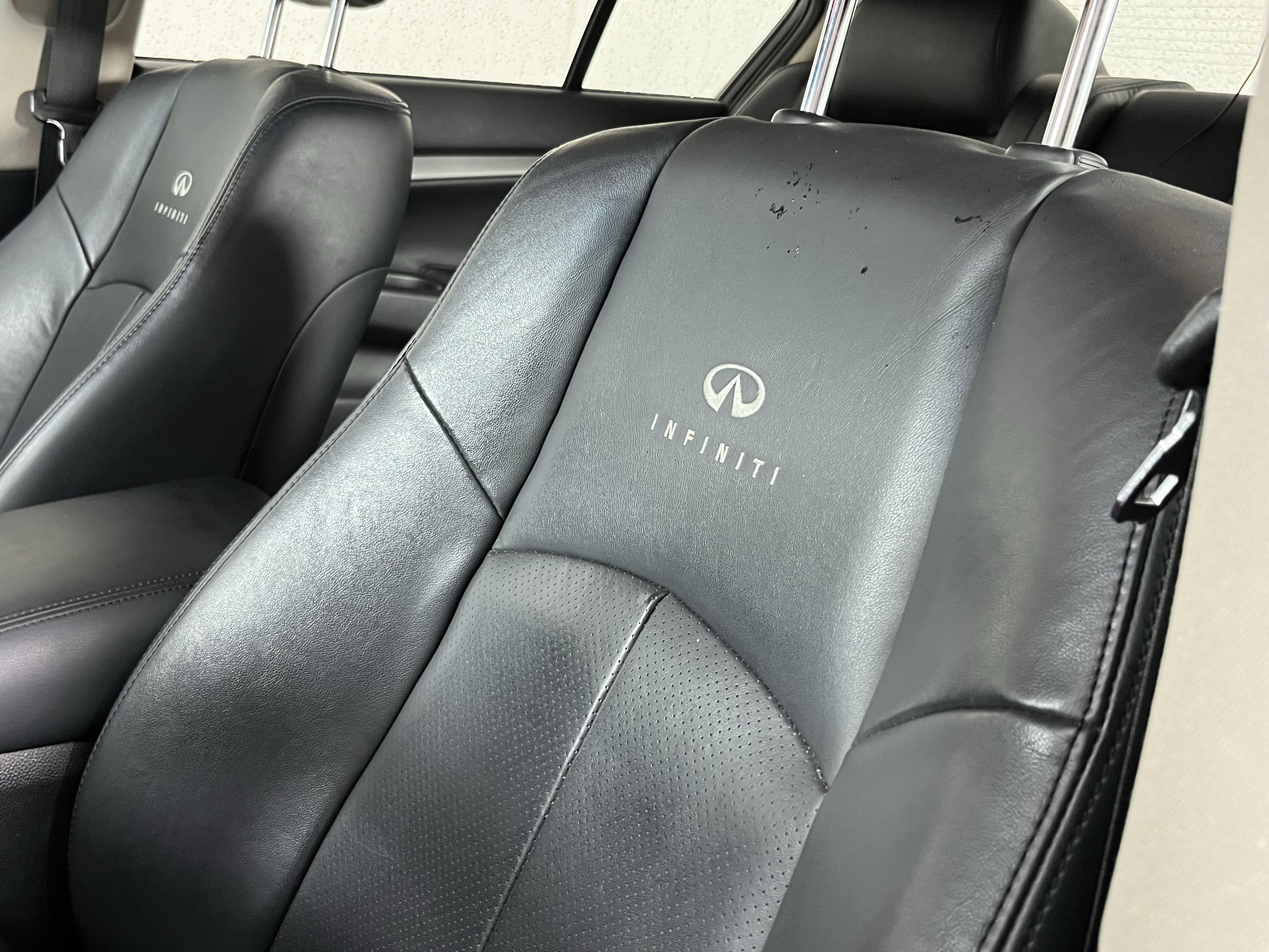 Used 2013 INFINITI G37 x w/ Premium Pkg image 17