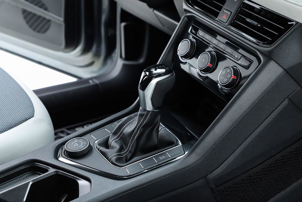 New 2025 Volkswagen Taos S image 33