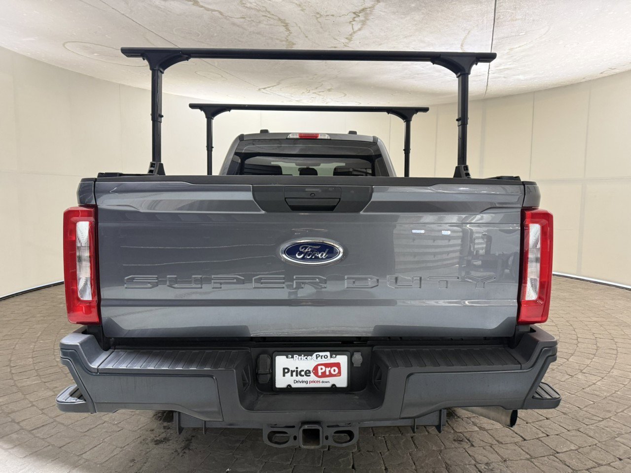 Used 2023 Ford F350 XL image 9