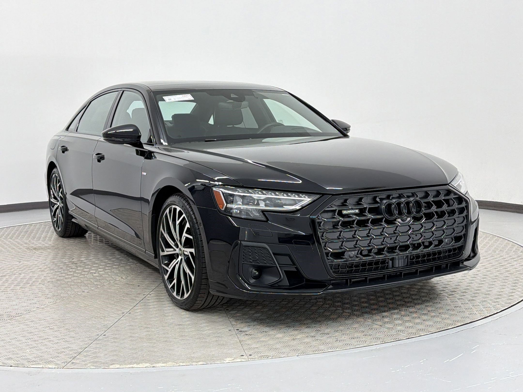 Used 2024 Audi A8 L 3.0T image 7