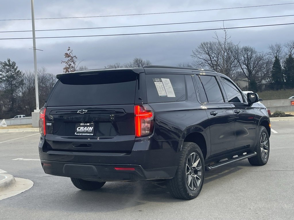 Used 2023 Chevrolet Suburban Z71 w/ Luxury Package image 8