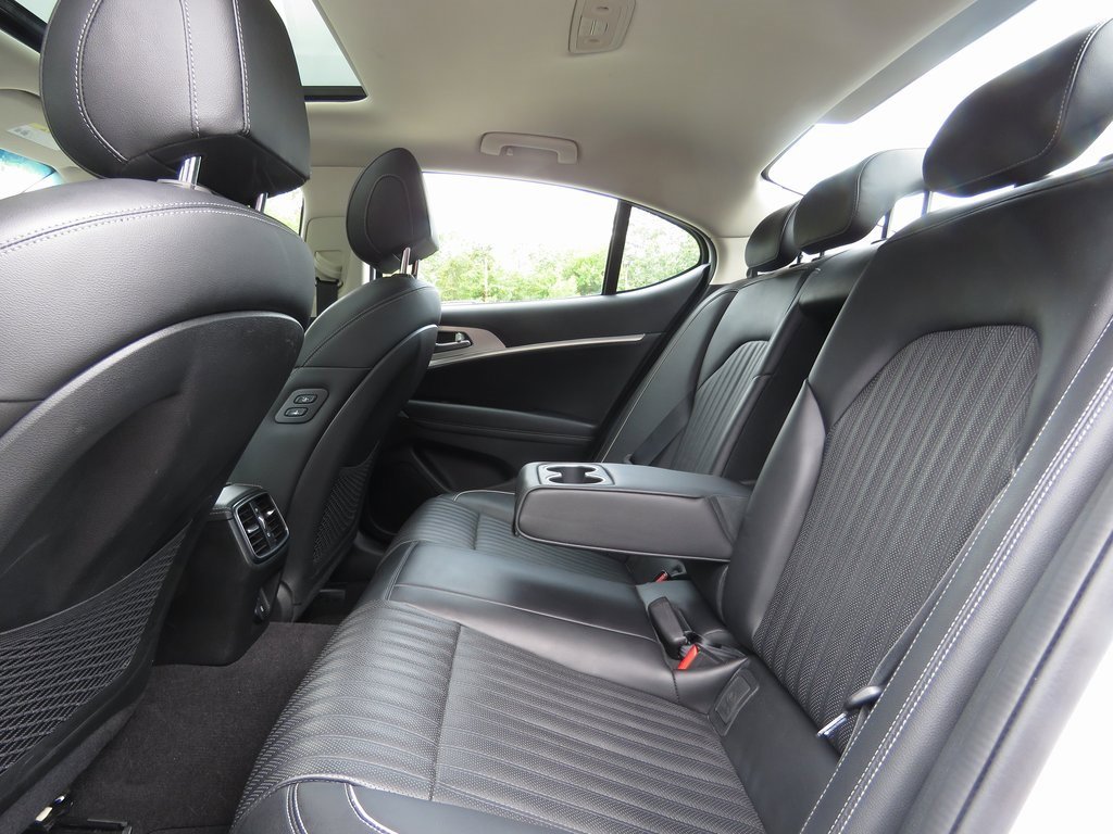 Used 2022 Genesis G70 2.0T w/ Prestige Package image 21