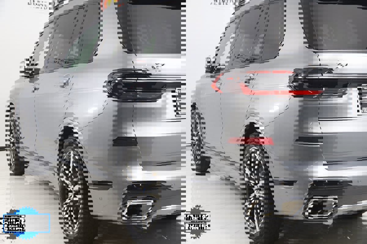 Used 2024 BMW X7 xDrive40i w/ M Sport Package image 28