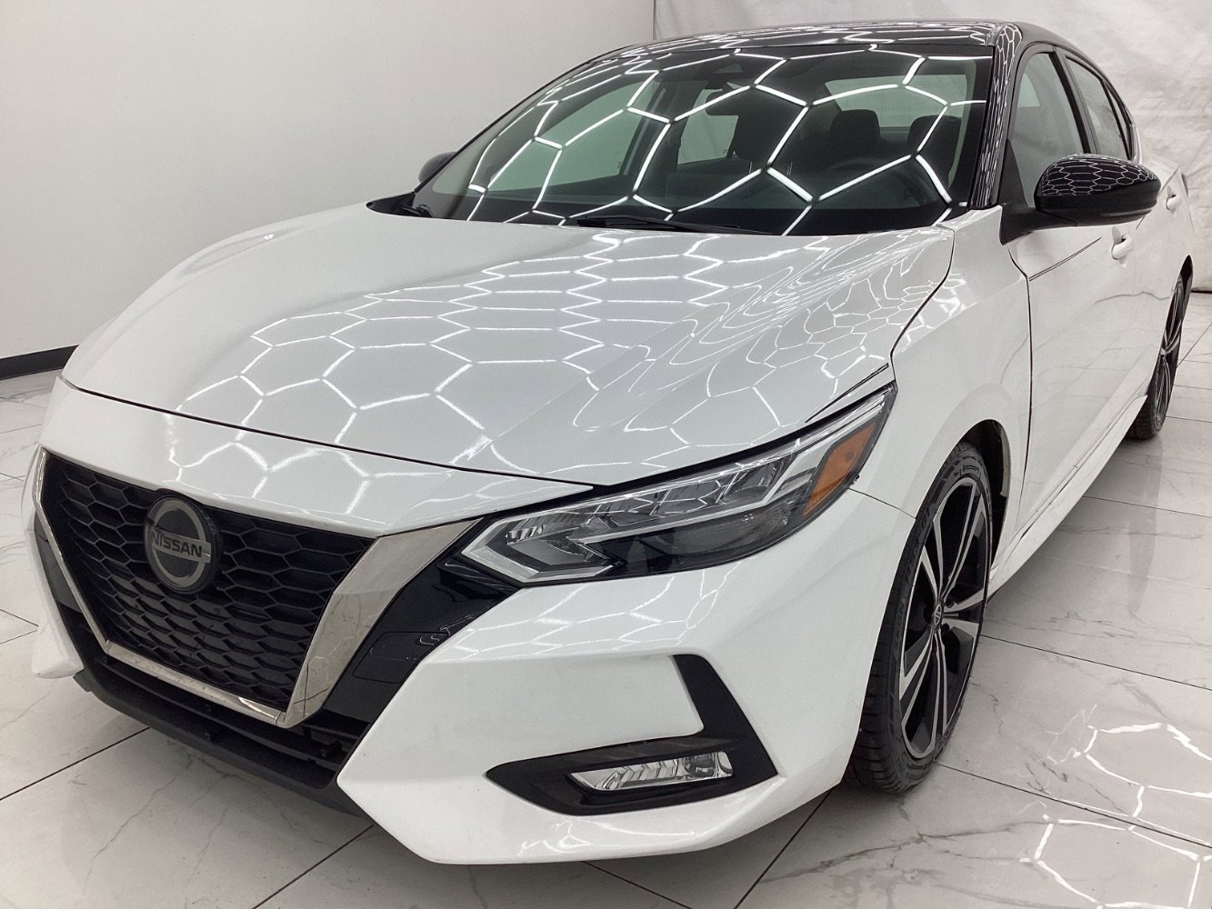 Used 2021 Nissan Sentra SR image 1
