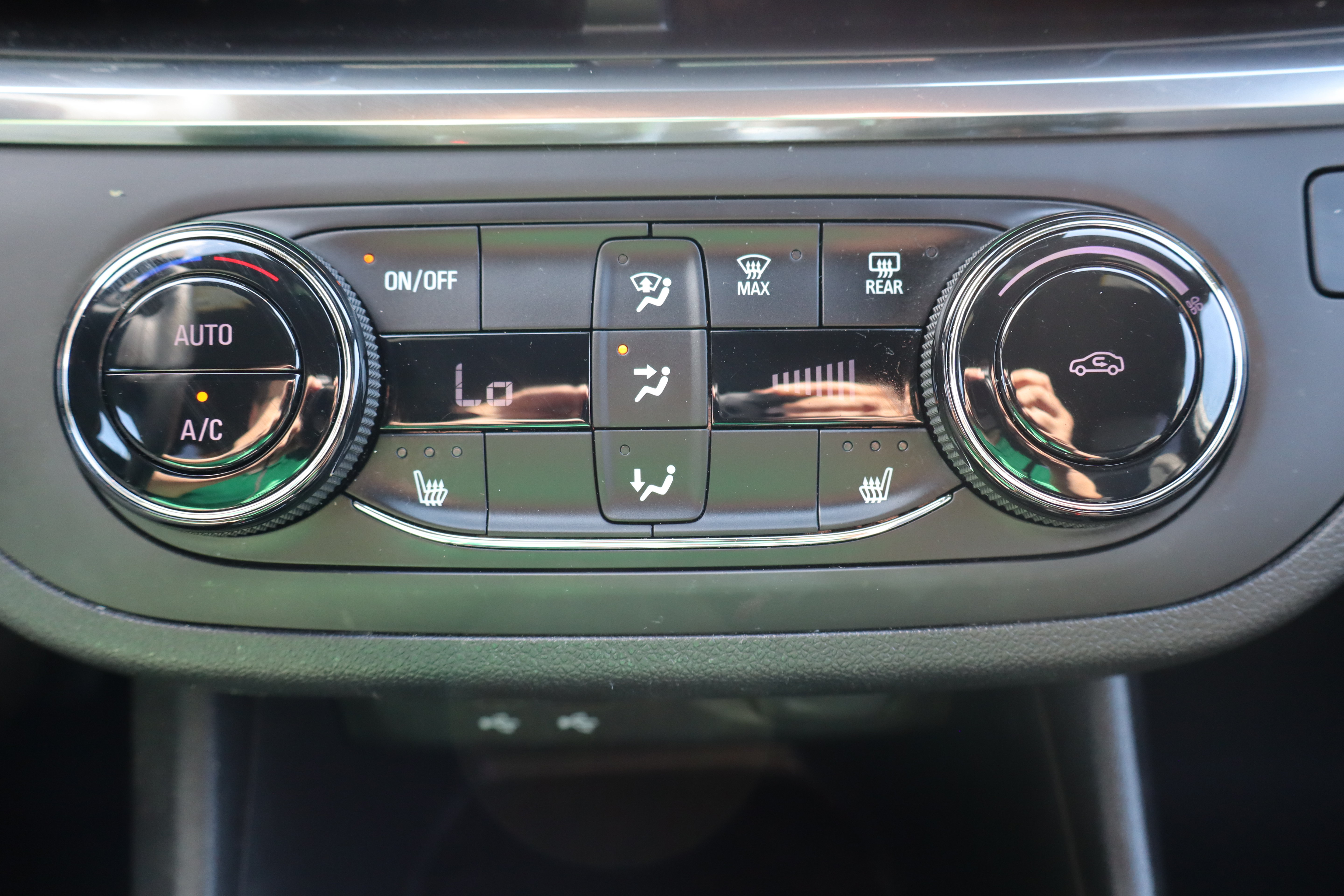 Used 2024 Buick Envista Preferred w/ Convenience I Package FWD image 20