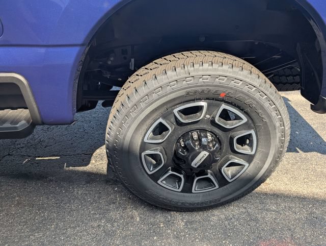 New 2026 Ford F250 Platinum AWD/4WD image 24