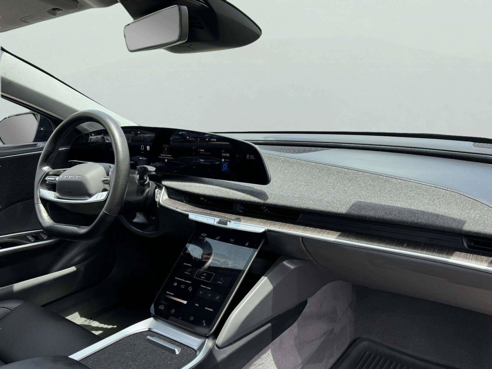 Used 2025 Lucid Air Pure RWD image 66