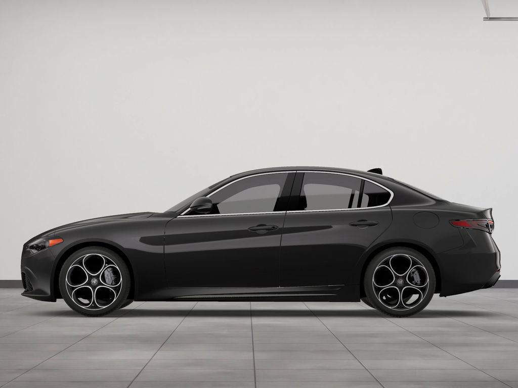 New 2026 Alfa Romeo Giulia image 3