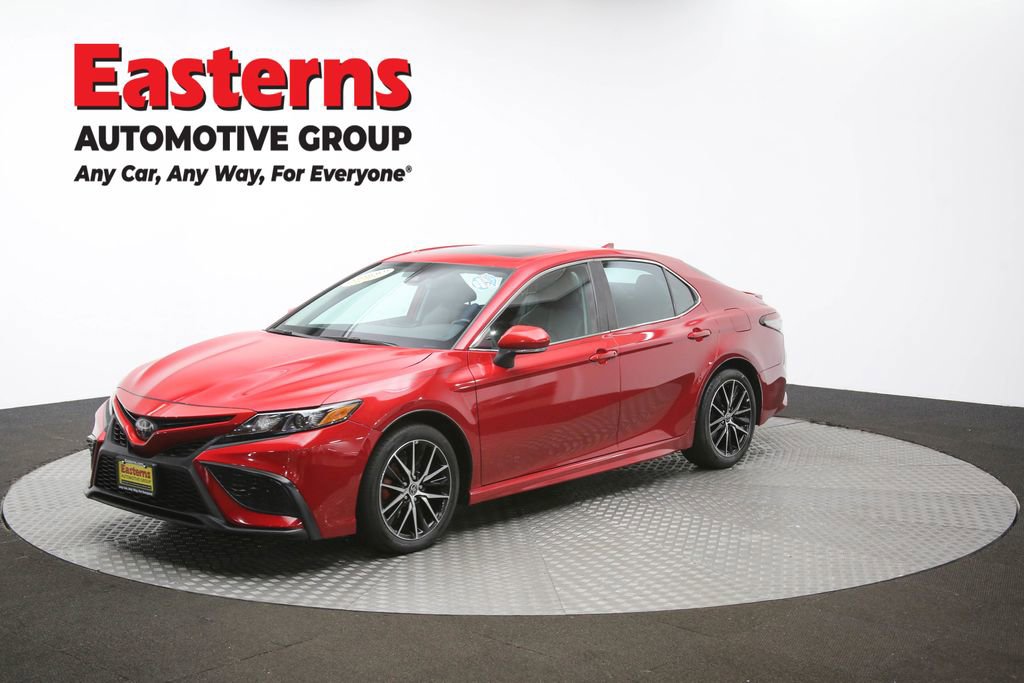 Used 2021 Toyota Camry SE w/ Cold Weather Package image 56