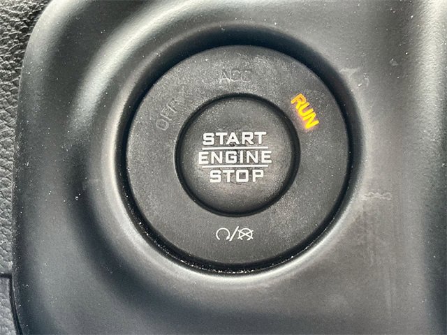 Used 2023 Jeep Gladiator Willys image 34