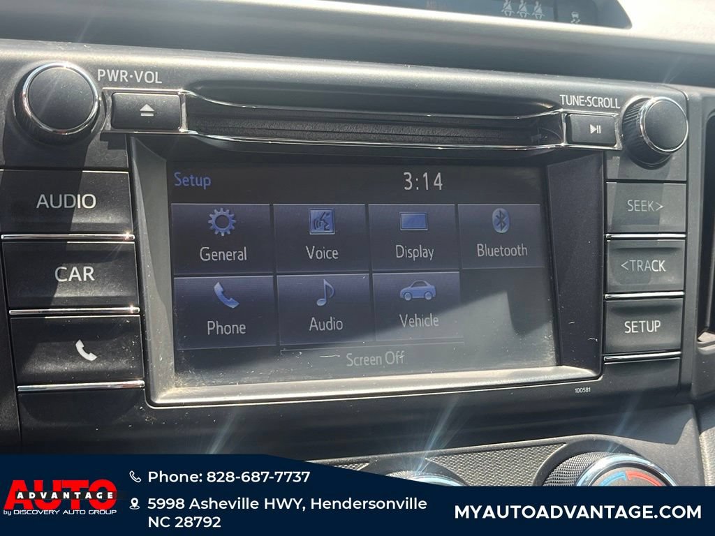 Used 2017 Toyota RAV4 LE w/ All Weather Liner Package AWD/4WD image 12