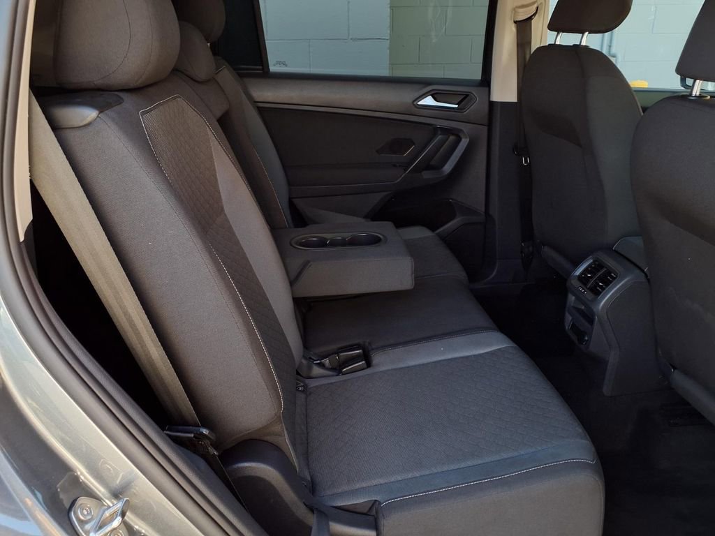 Used 2021 Volkswagen Tiguan S image 21