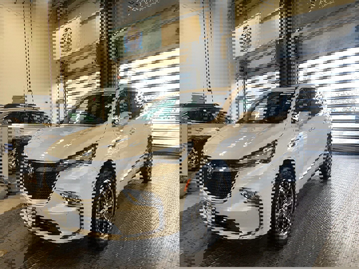 Used 2022 Buick Enclave Essence w/ Experience Buick Package image 3