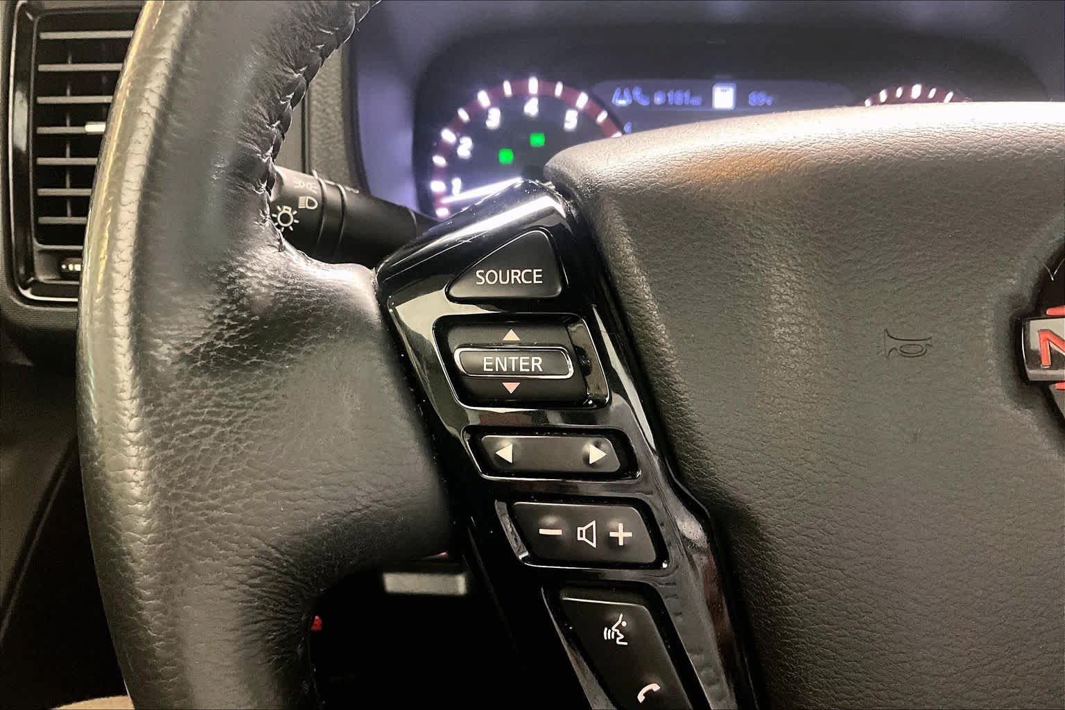 Used 2022 Nissan Frontier Pro-X w/ Pro-X Premium Package RWD image 24