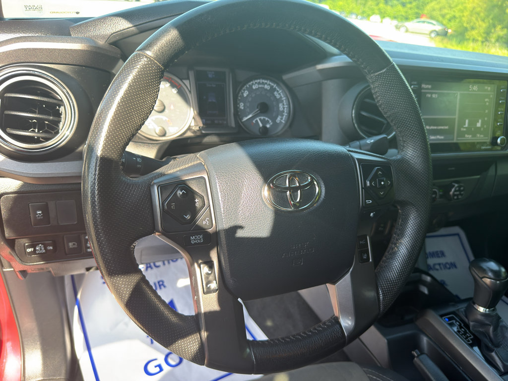 Used 2020 Toyota Tacoma TRD Sport w/ Technology Package AWD/4WD image 11