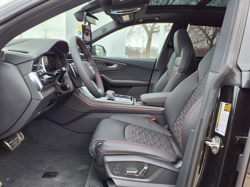 New 2026 Audi RS Q8 performance image 5