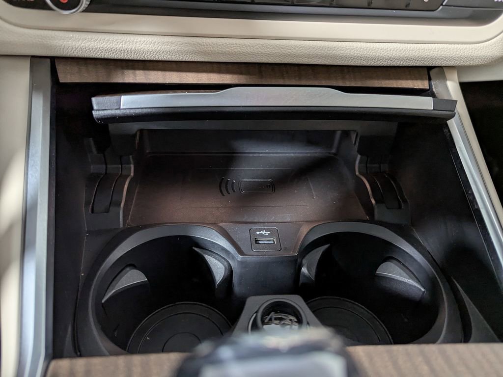 Used 2019 BMW 330i xDrive Sedan w/ Convenience Package image 27