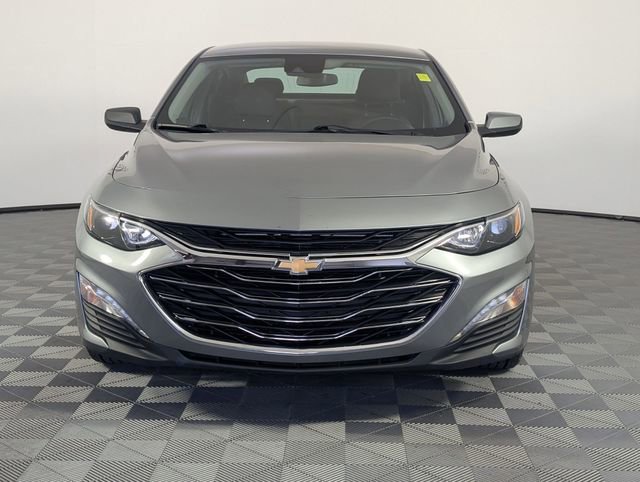 Used 2023 Chevrolet Malibu LT image 3