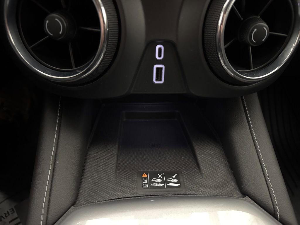 Used 2024 Chevrolet Blazer LT w/ Convenience Package image 35