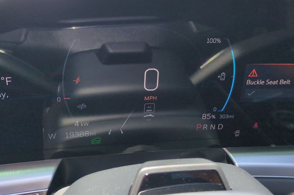 Certified 2024 Cadillac Lyriq Sport AWD/4WD image 8