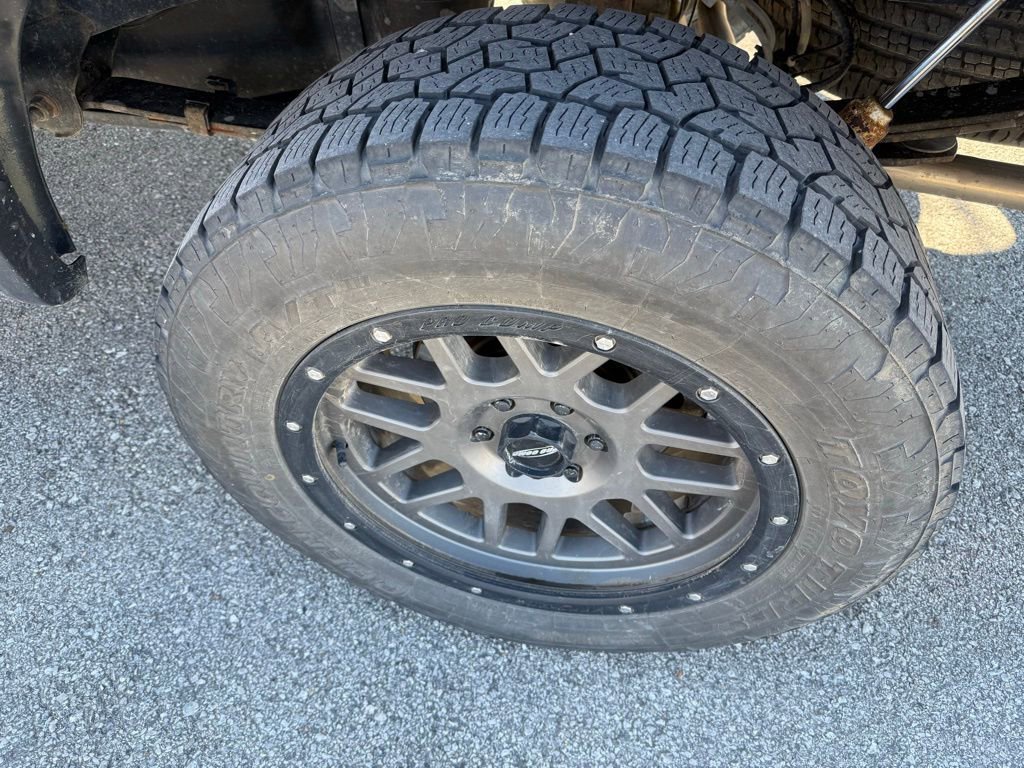 Used 2018 Ford F150 XLT w/ Equipment Group 302A Luxury image 6