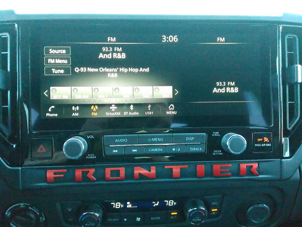 New 2026 Nissan Frontier PRO-4X w/ Pro-4x Convenience Package image 39