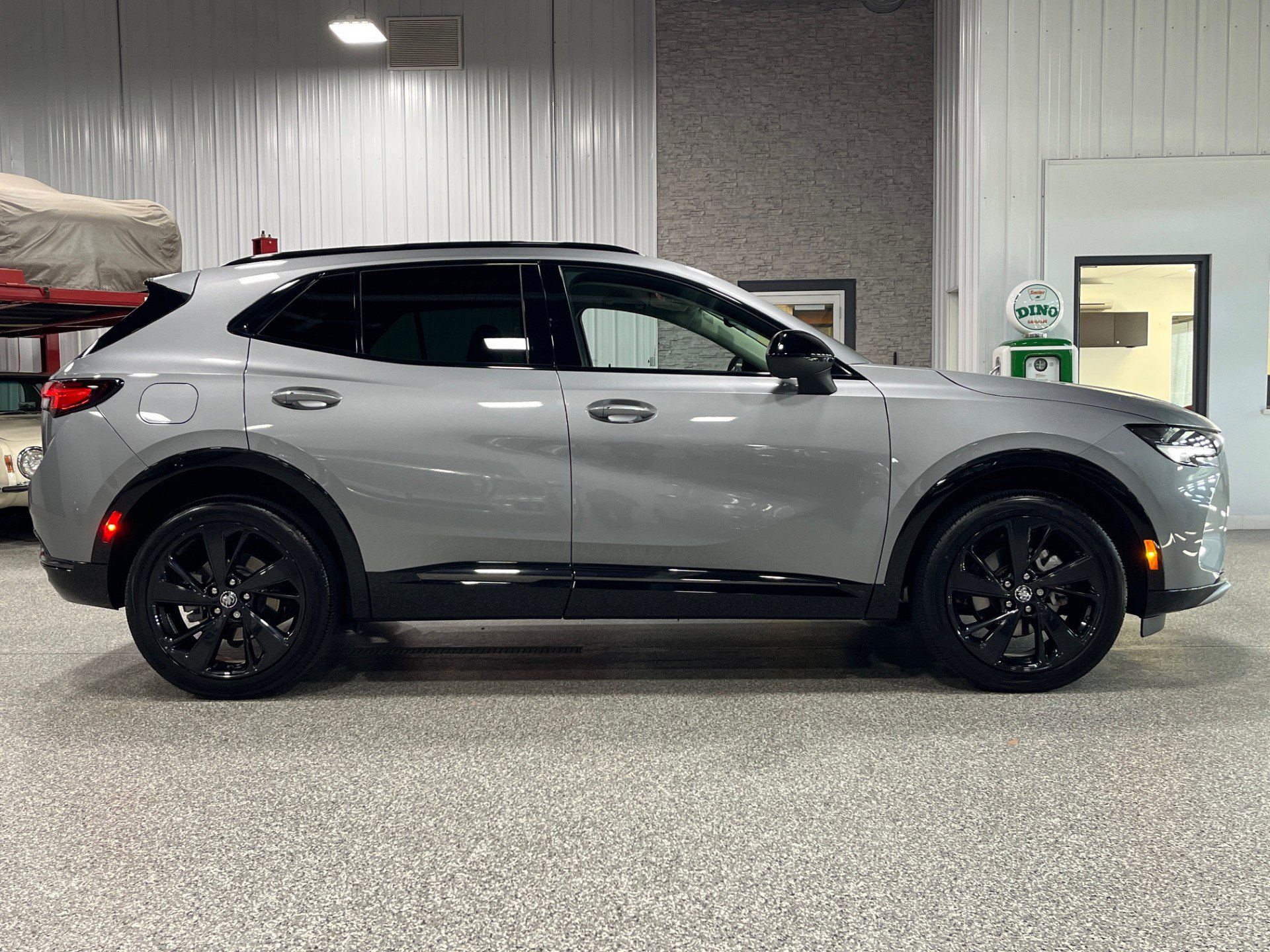 Certified 2023 Buick Envision Preferred w/ Sport Touring Package image 6