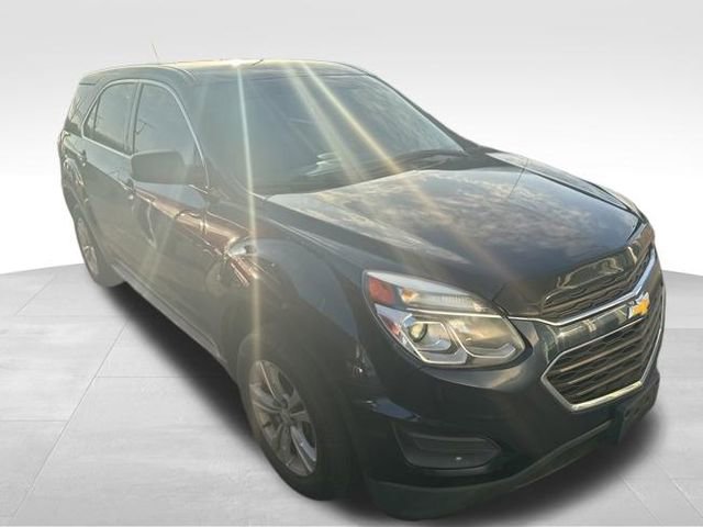 Used 2017 Chevrolet Equinox LS image 3