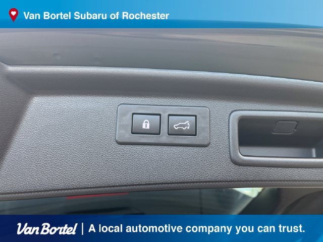 Used 2024 Subaru Forester Limited AWD/4WD image 28