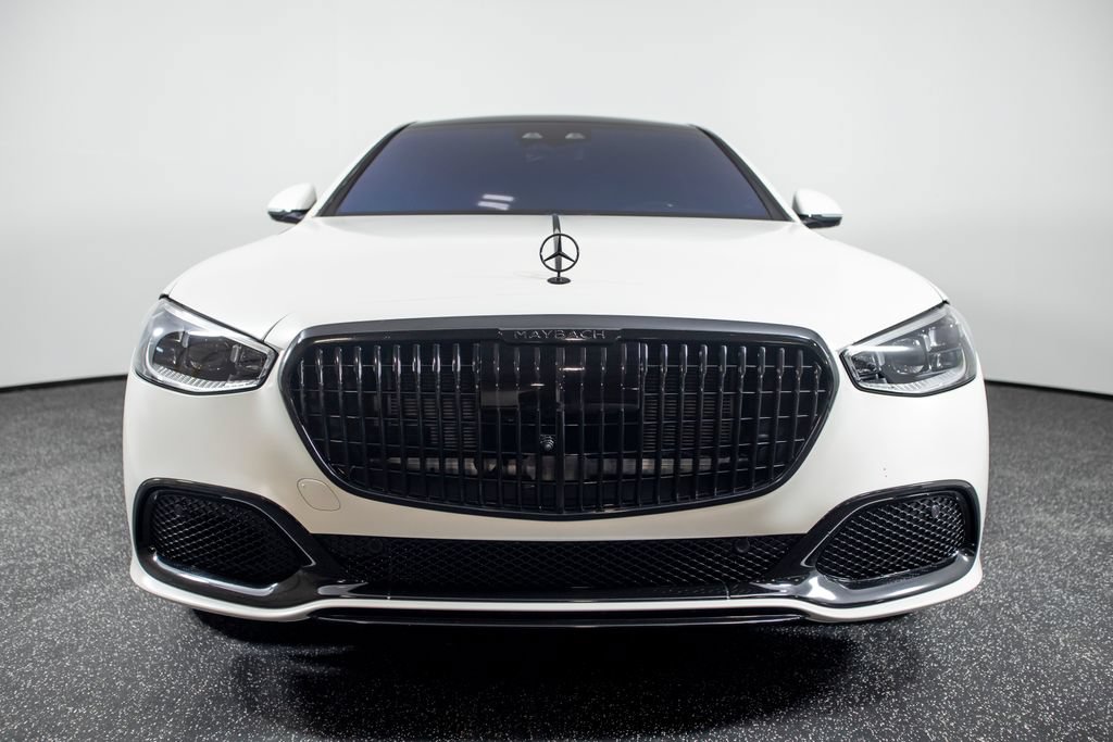 Used 2023 Mercedes-Benz Maybach S 580 4MATIC image 2