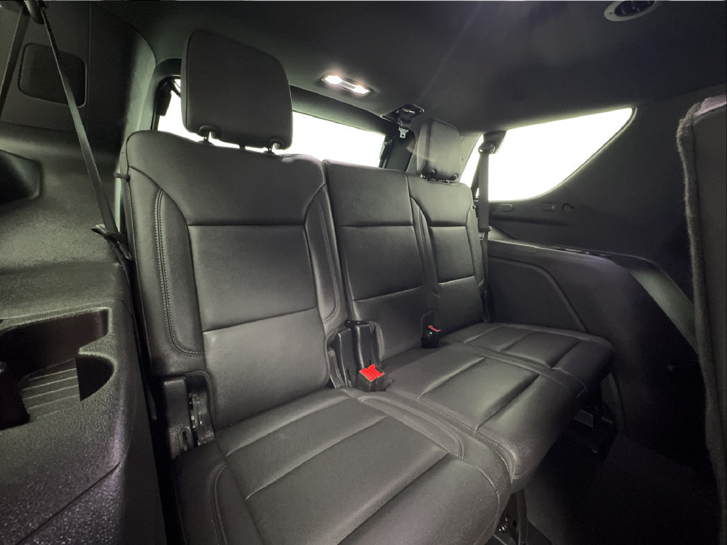 Used 2025 Chevrolet Tahoe LT AWD/4WD image 34