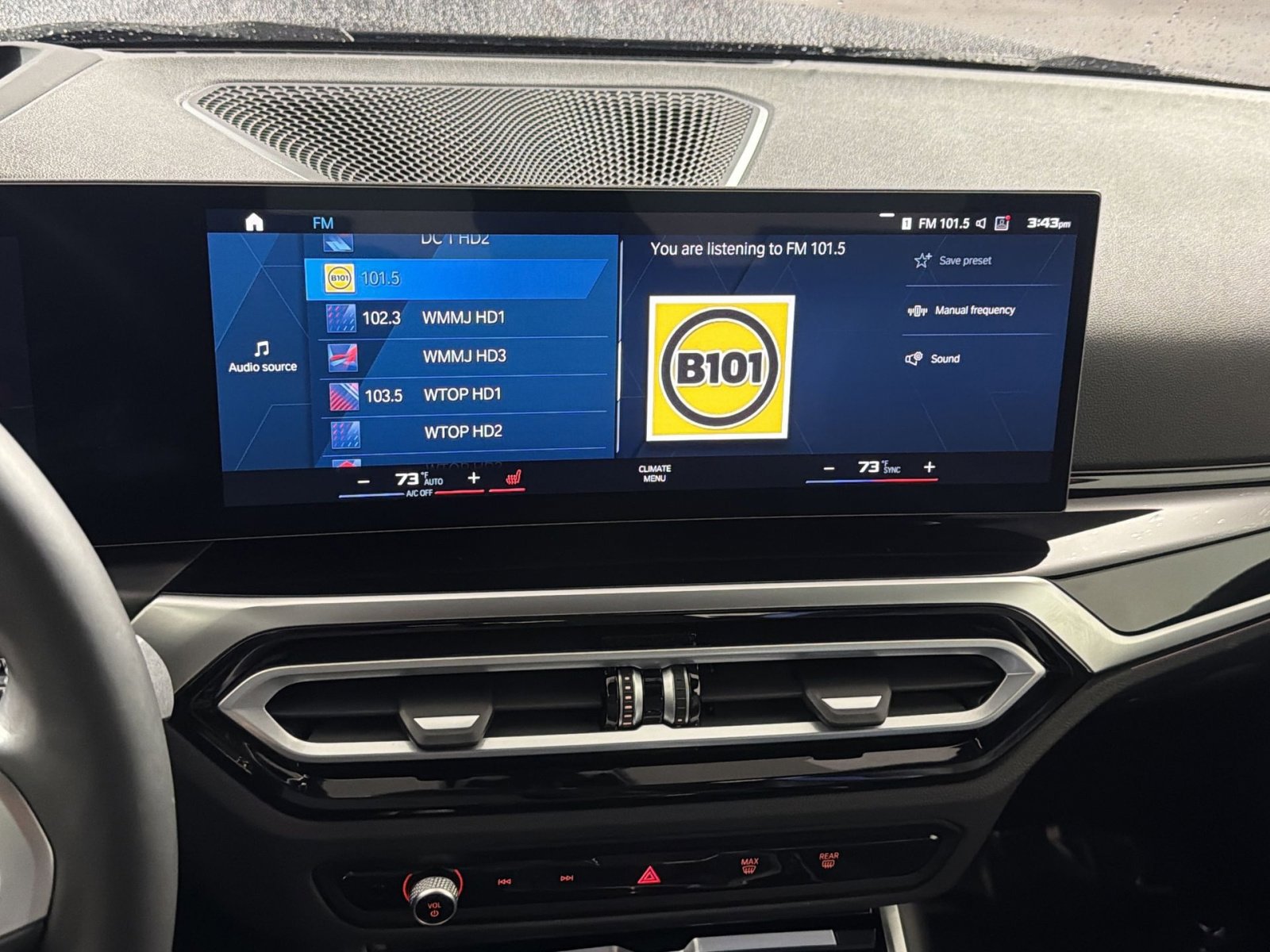 Used 2024 BMW M2 Competition w/ Lighting Package image 18