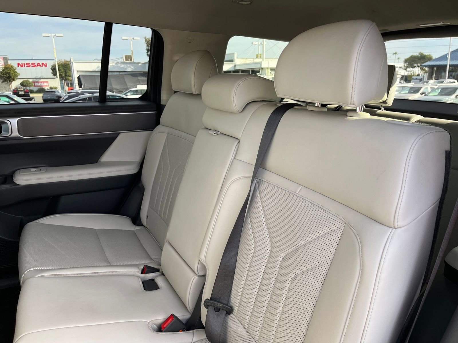 Used 2025 Hyundai Santa Fe SEL image 27