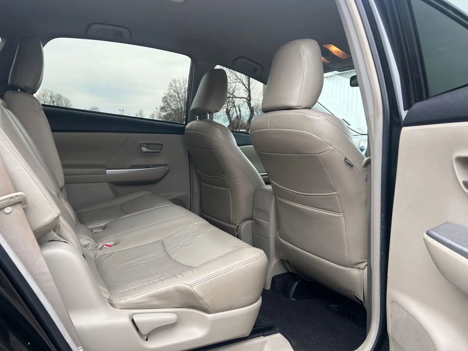 Used 2012 Toyota Prius V Two FWD image 11