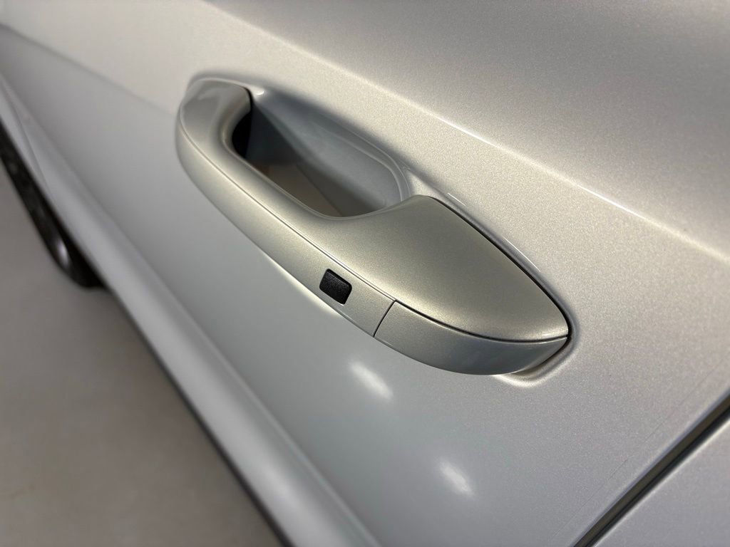 New 2026 Kia Sorento S w/ S Panoramic Sunroof Package image 14