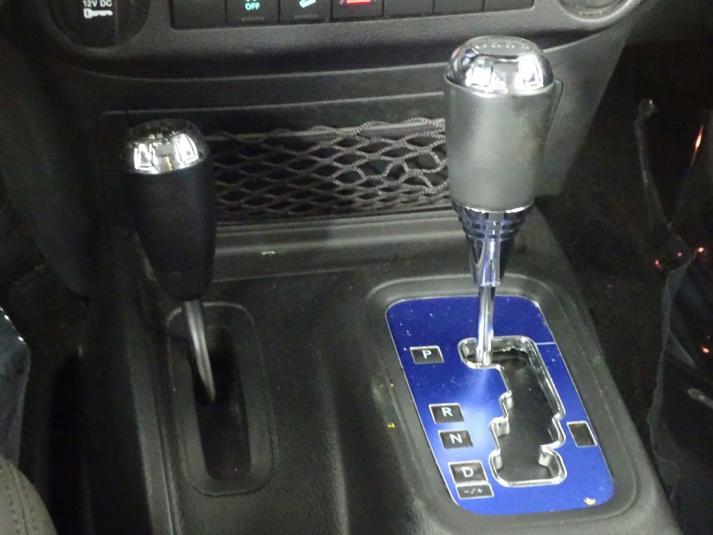 Used 2017 Jeep Wrangler Unlimited Sport w/ Connectivity Group image 24