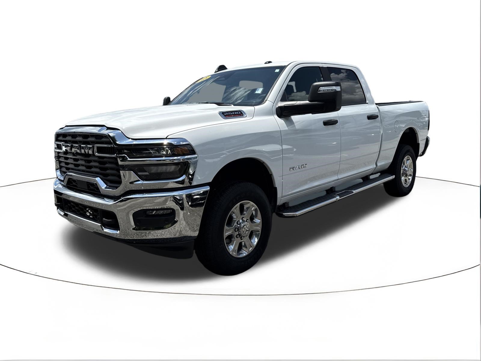 Used 2025 RAM 2500 Big Horn AWD/4WD image 7