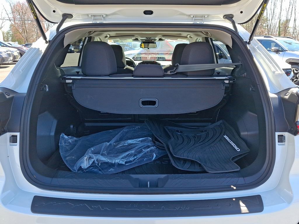 Used 2025 Subaru Crosstrek 2.0i Premium image 28