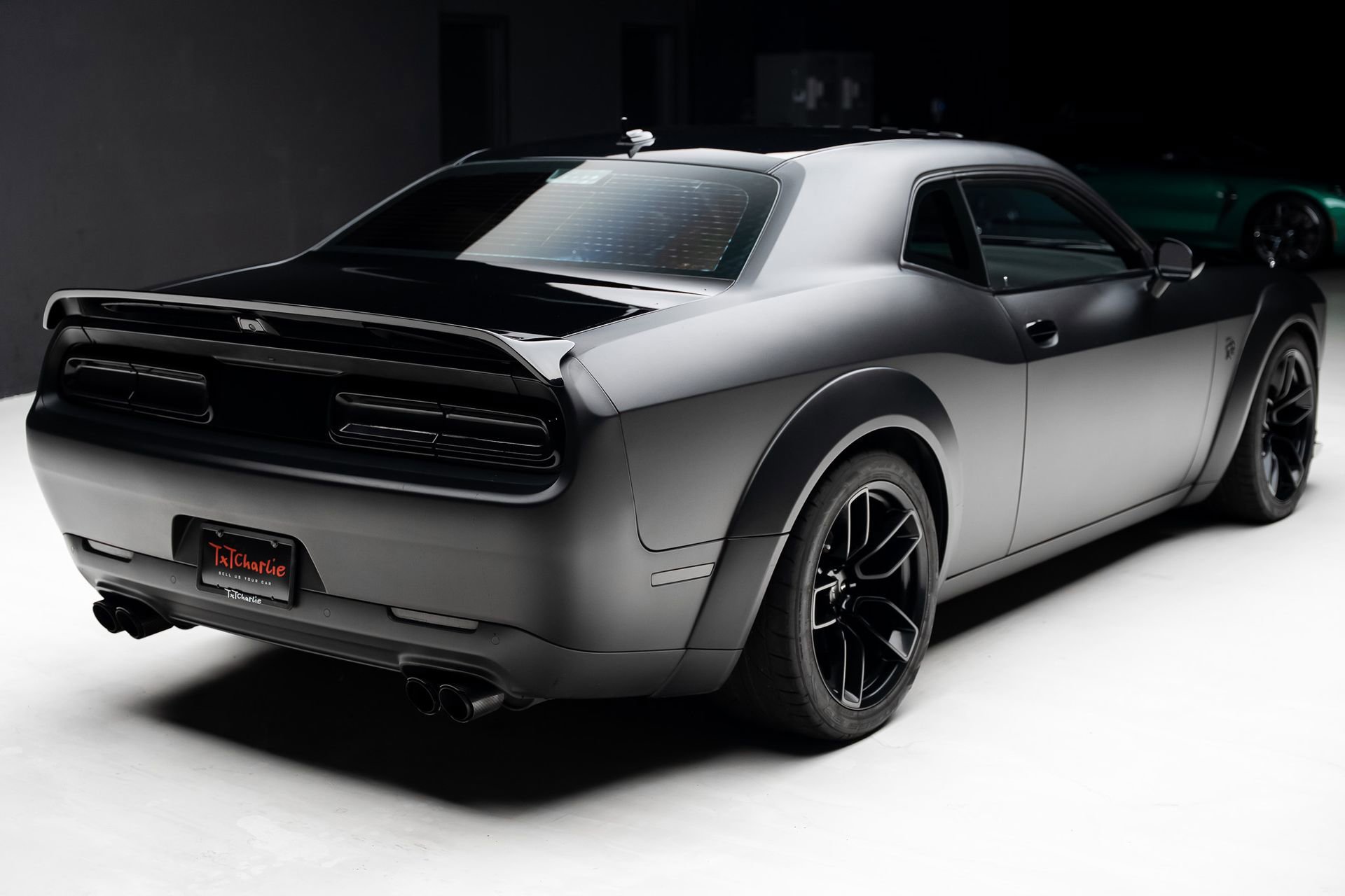 Used 2019 Dodge Challenger SRT Hellcat Redeye RWD image 34