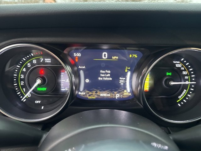 Used 2023 Jeep Wrangler Unlimited Sahara w/ Cold Weather Group image 21