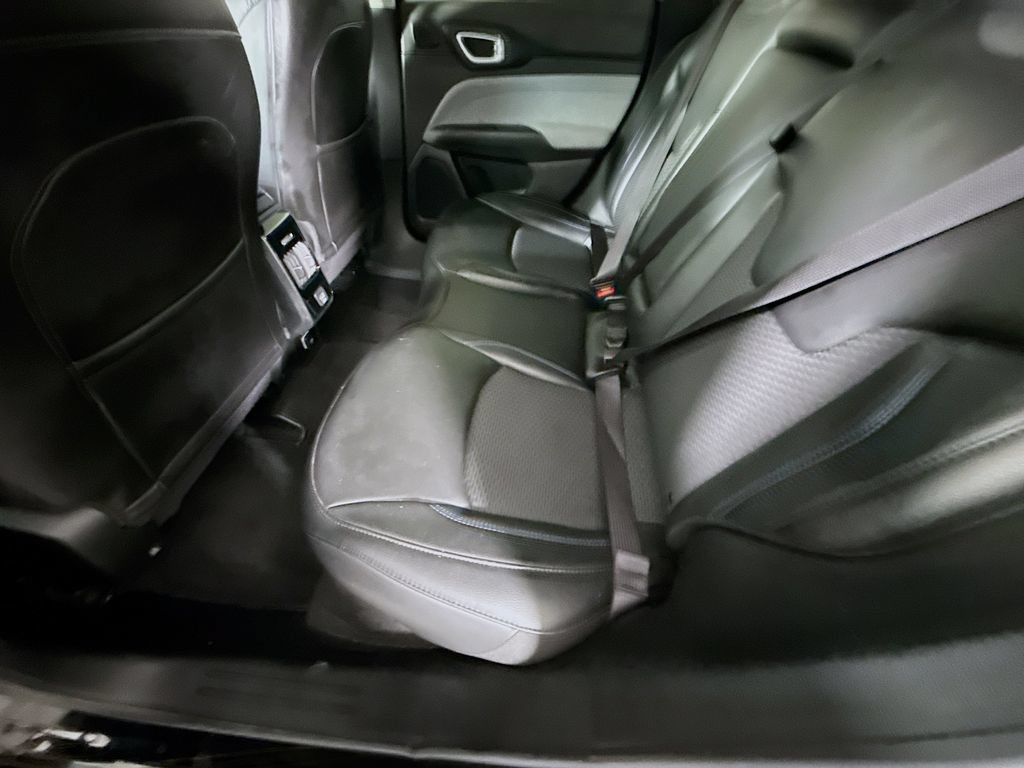 Used 2022 Jeep Compass Latitude w/ Sun and Sound Group AWD/4WD image 29