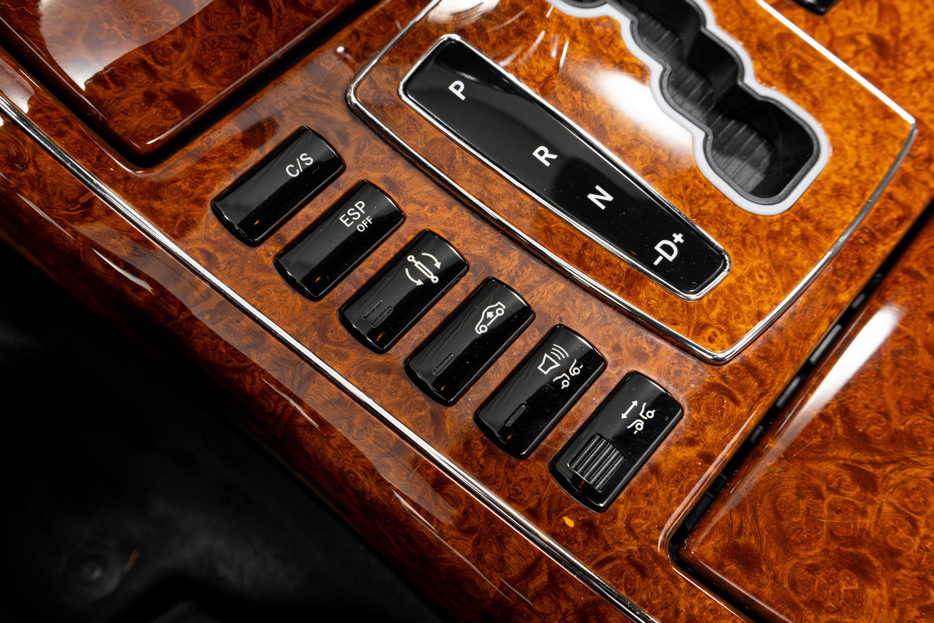 Used 2004 Maybach 57 image 83