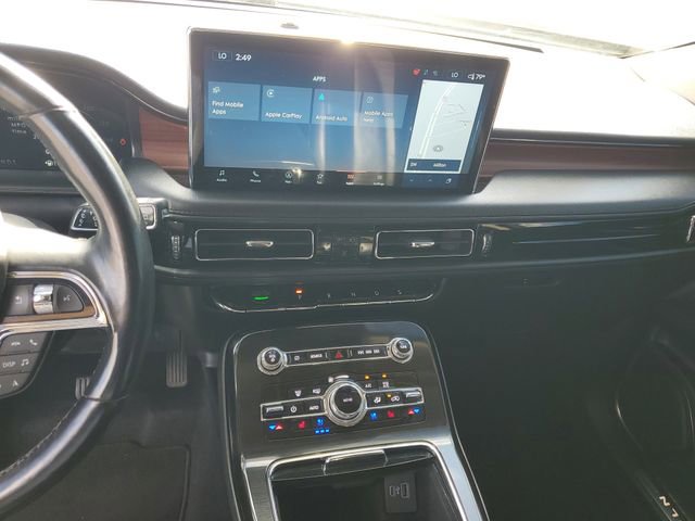 Used 2023 Lincoln Nautilus Reserve image 16