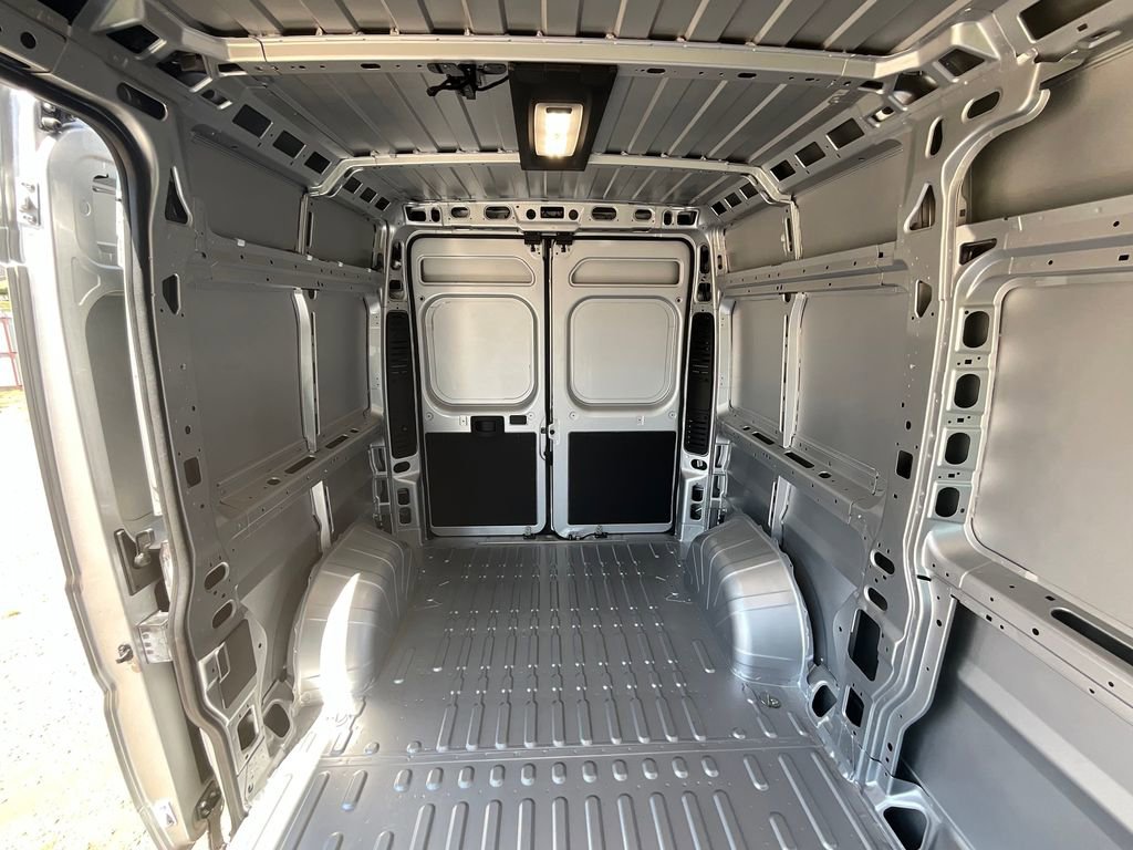 New 2025 RAM ProMaster 1500 w/ Quick Order Package 22H SLT+ image 3