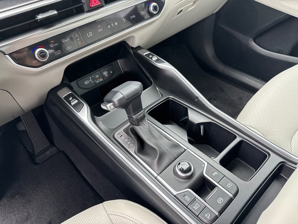 New 2025 Kia Sorento S w/ Panoramic Sunroof Package FWD image 30