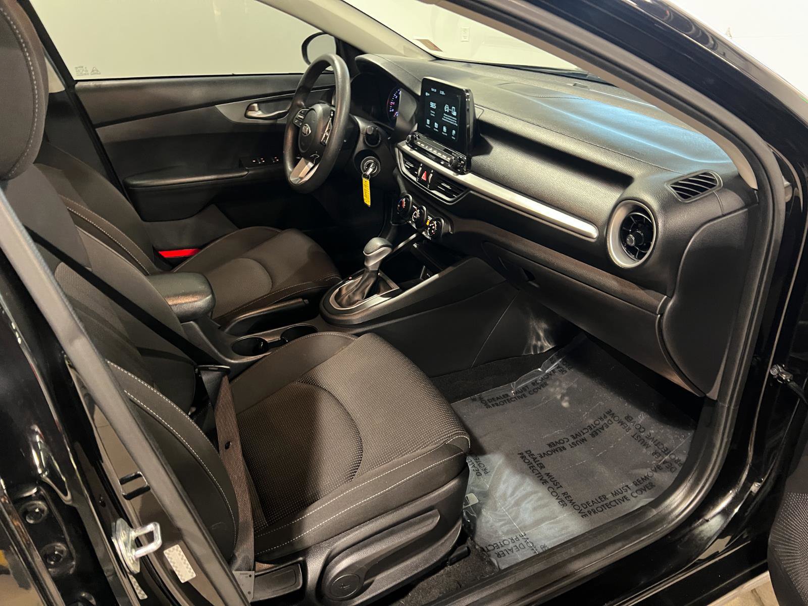 Used 2021 Kia Forte LXS image 35