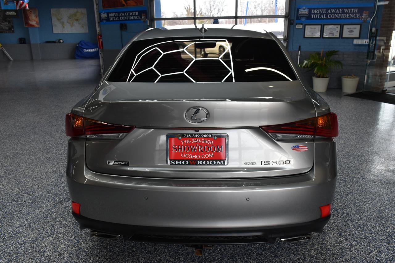 Used 2018 Lexus IS 300 F Sport image 5