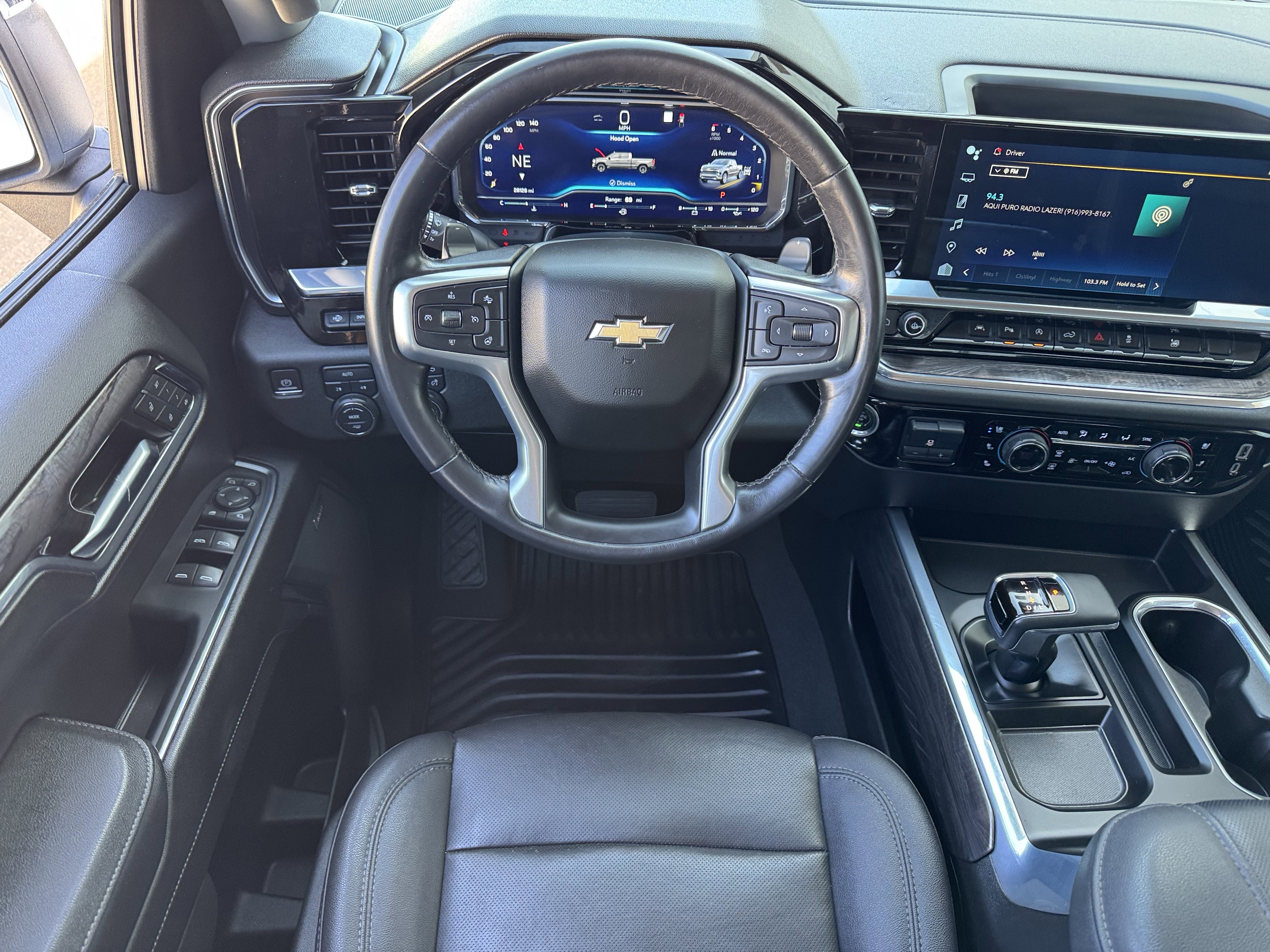 Used 2023 Chevrolet Silverado 1500 LTZ w/ Technology Package AWD/4WD image 19