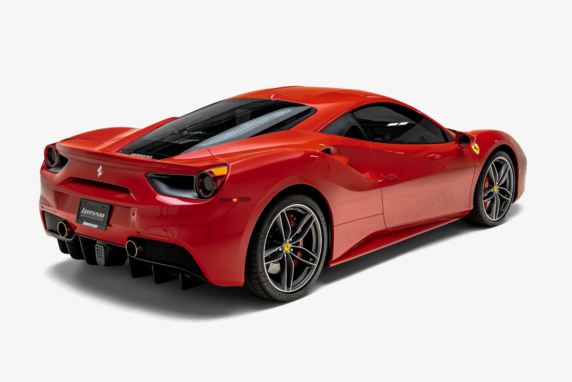 Used 2018 Ferrari 488 GTB RWD image 11