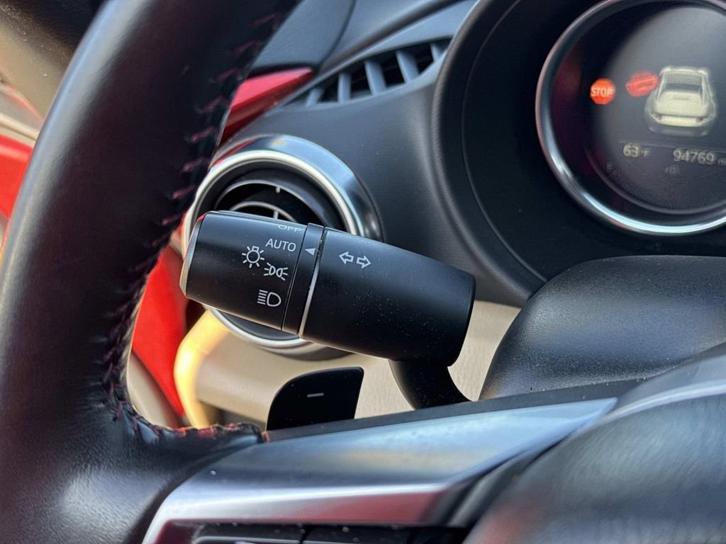 Used 2019 MAZDA MX-5 Miata RF Grand Touring image 31